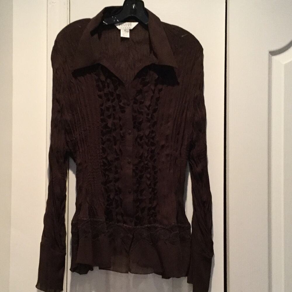 Allison Taylor 3x chocolate brown crinkle ruffled front stretch blouse NWT